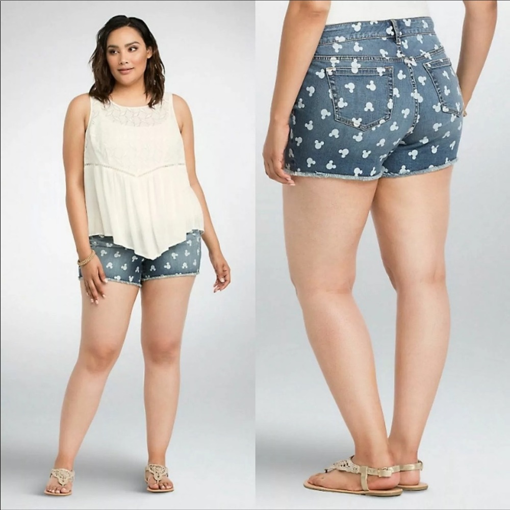 Torrid Mickey Mouse Denim Shorts size 22